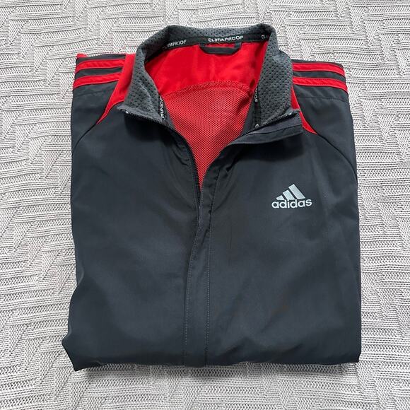 Adidas gray and red classic three stripe windbreaker size M - Picture 1 of 7
